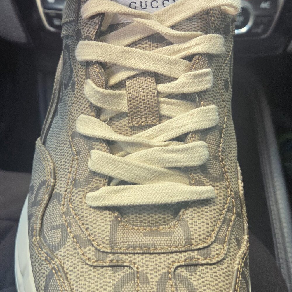 Gucci shoes - Picture 2 of 5